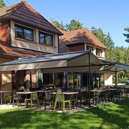 Hotel Restaurant Logis La Meridienne Anglards de Saint Flour المظهر الخارجي الصورة