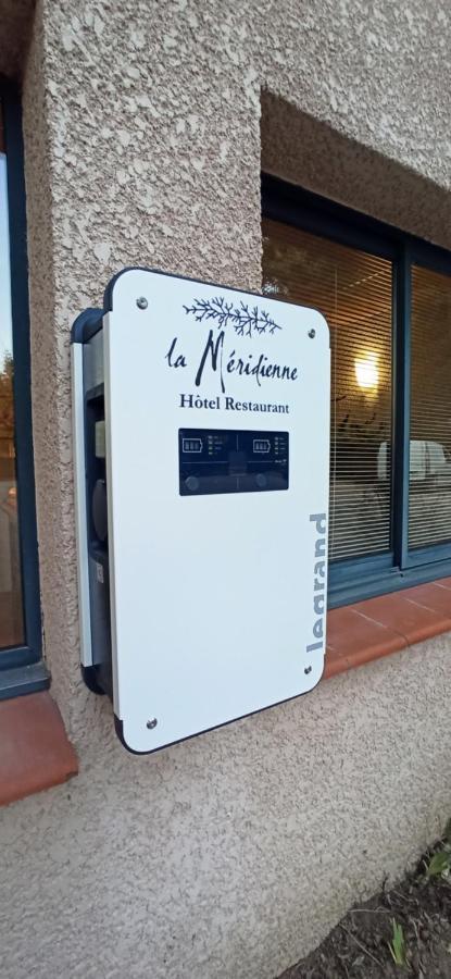 Hotel Restaurant Logis La Meridienne Anglards de Saint Flour المظهر الخارجي الصورة