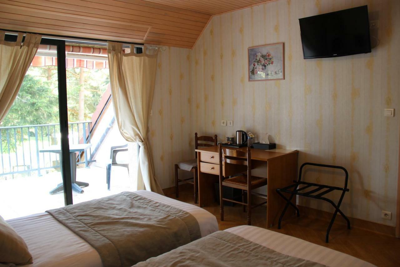Hotel Restaurant Logis La Meridienne Anglards de Saint Flour المظهر الخارجي الصورة